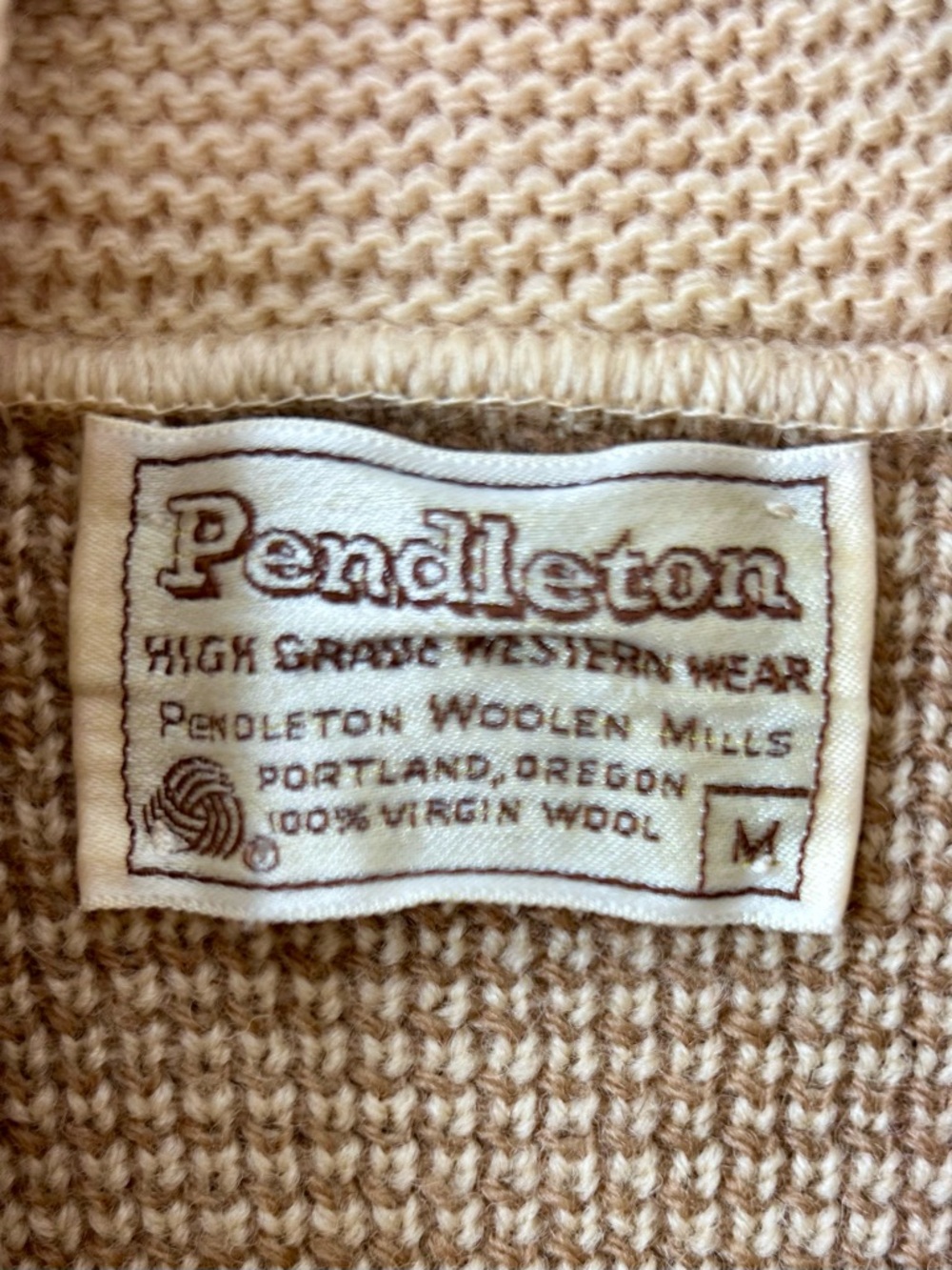 Pendleton Vintage 1970s Western Aztec Wool Shawl Collar Cardigan Sweater M - Picture 15 of 15